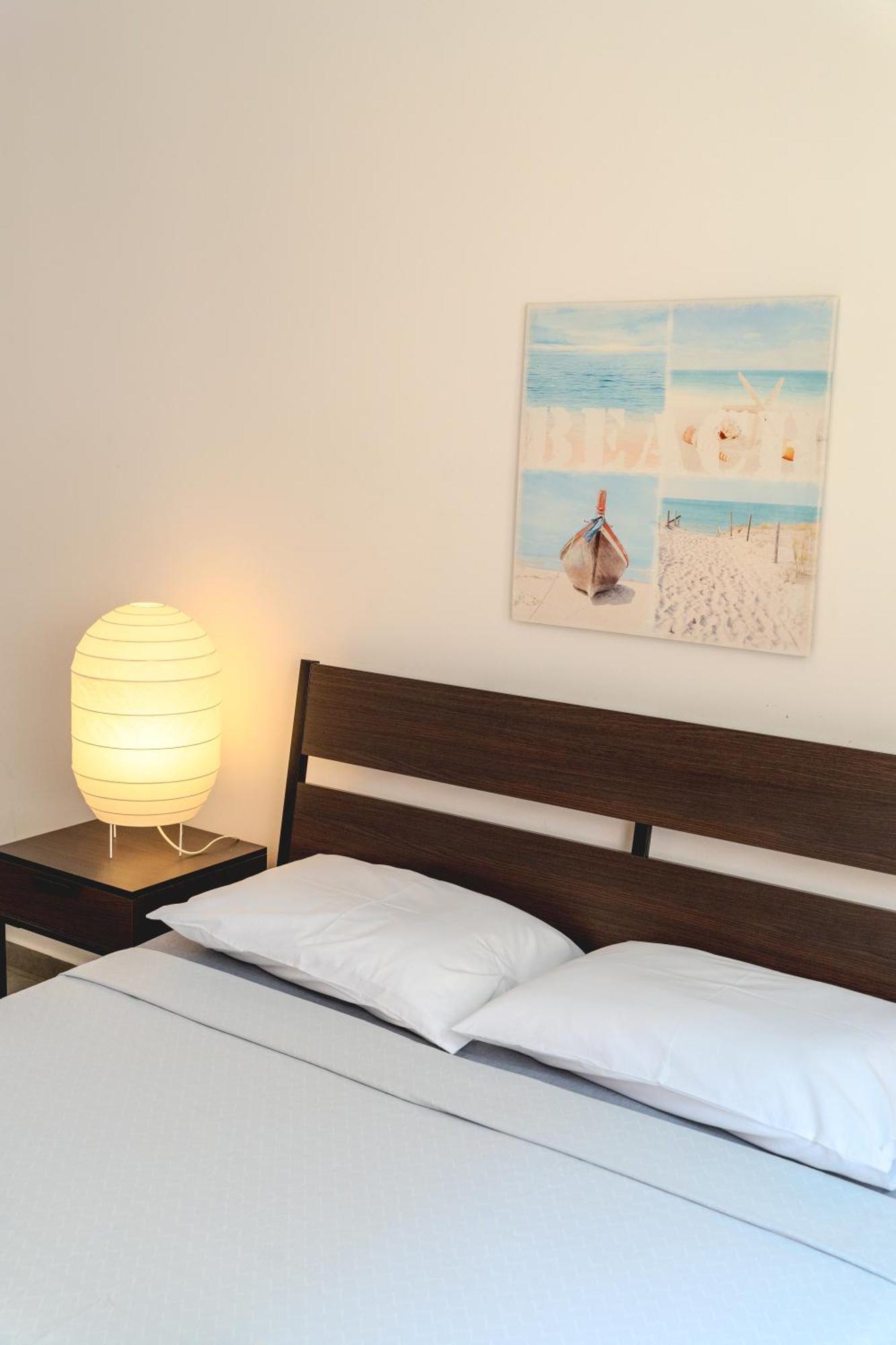 Kave Blue Mackenzie 1 Bdr Flat With Pool Apartment Larnaca Bagian luar foto