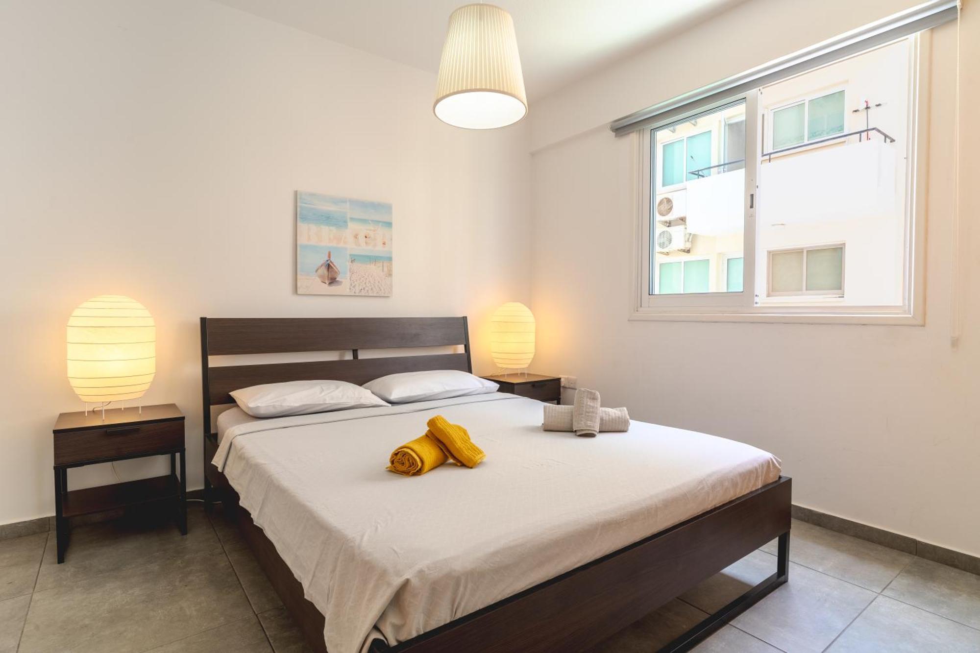 Kave Blue Mackenzie 1 Bdr Flat With Pool Apartment Larnaca Bagian luar foto